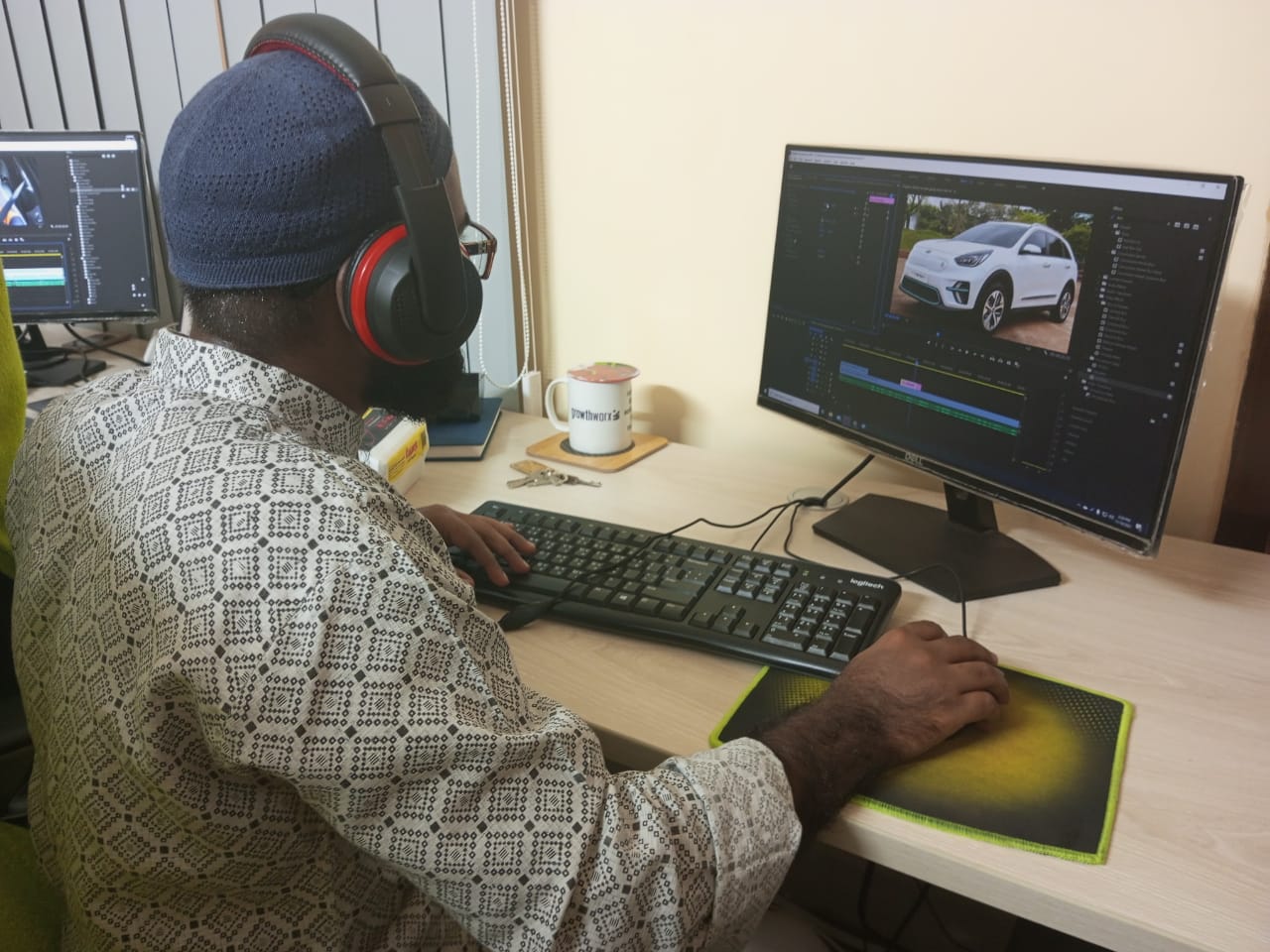 Growthworx Team Photo 64